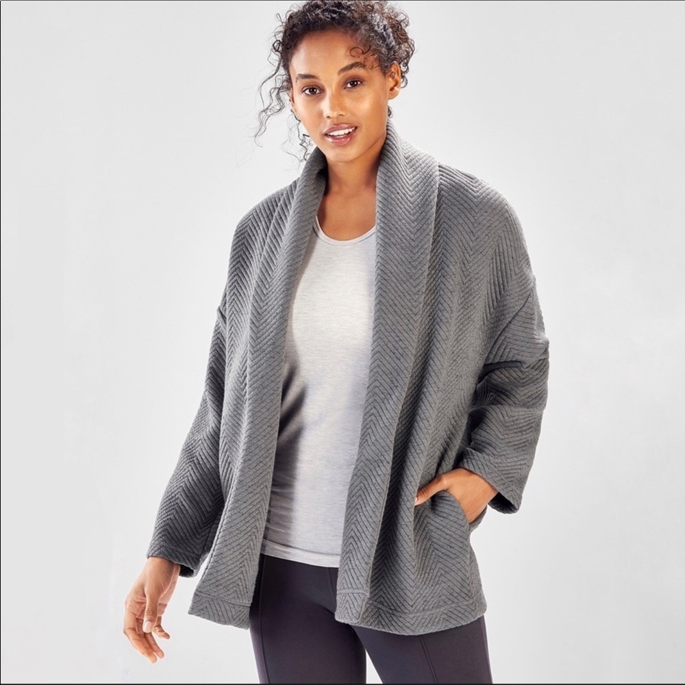 🔥Fabletics NEW Fabletics gray Vanessa quilted cardigan sz1X
